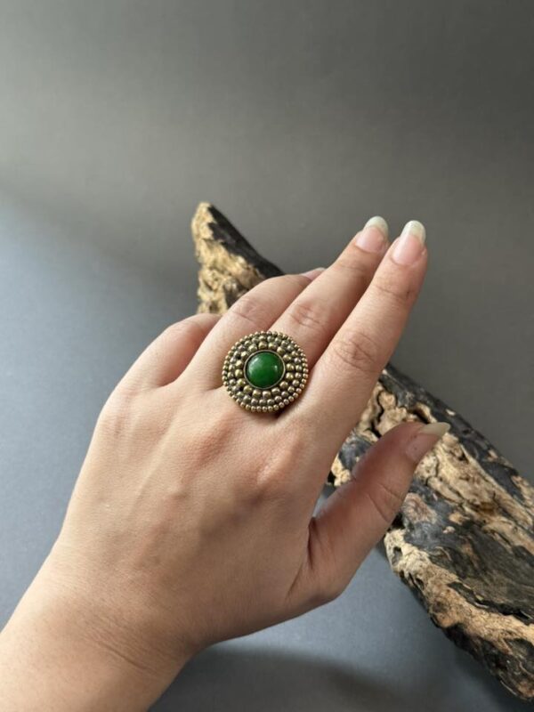 Finger RIng