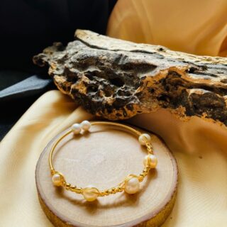 Pearl Bangle V6