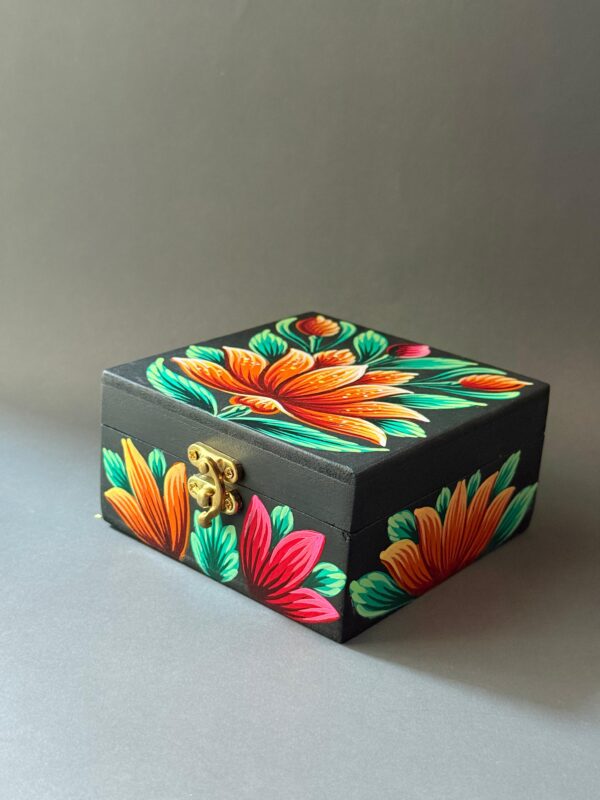Rickshaw Paint Themed Wooden Jewellery Box (V2)