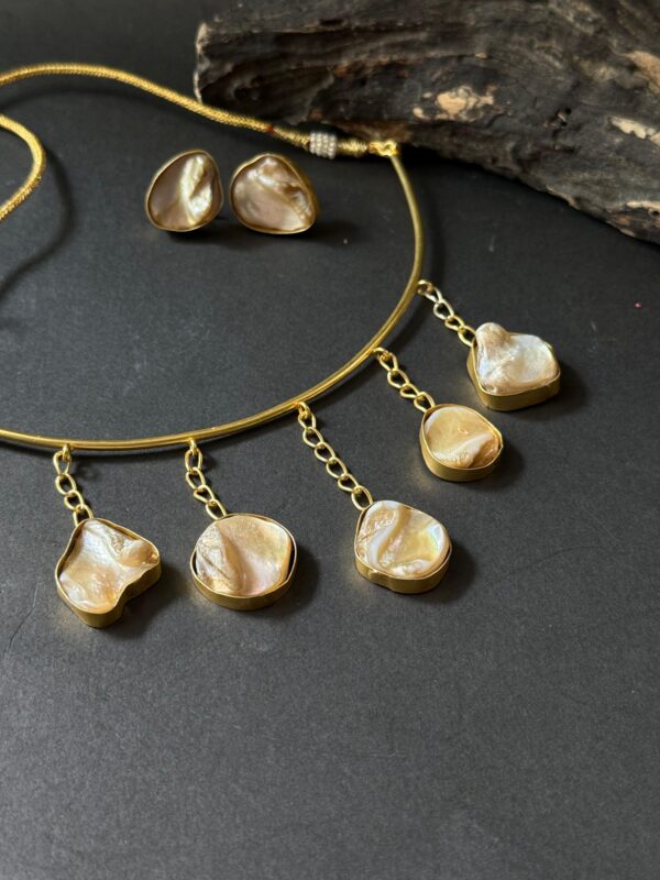 Artificial Pearl Necklace V3.1