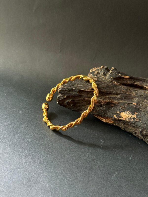 Bracelet V6