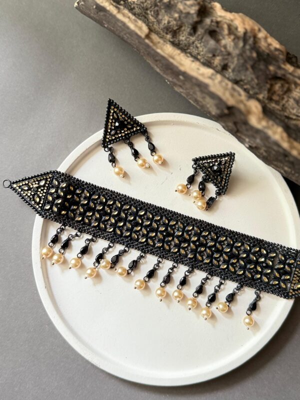Choker Set 1