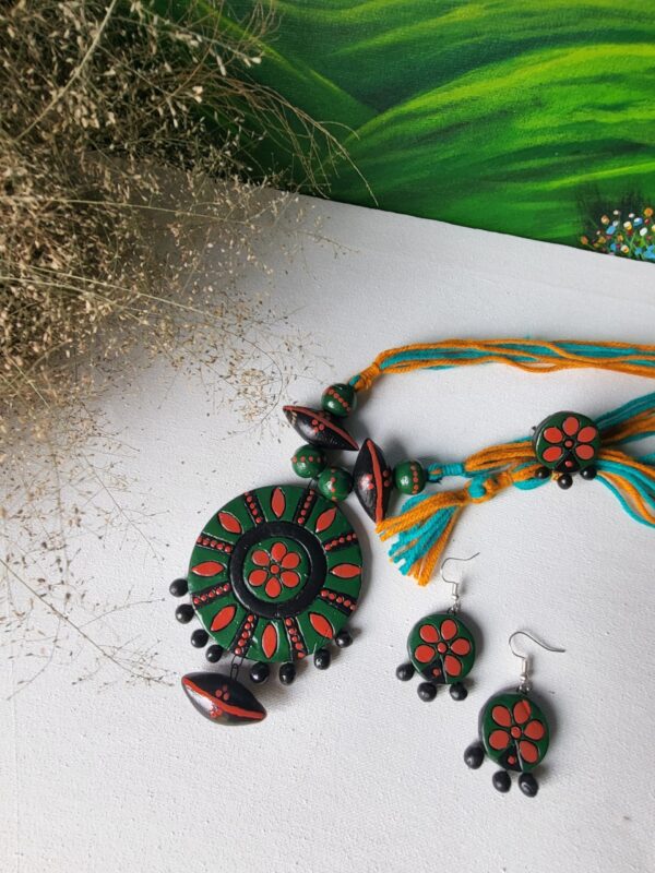 Clay Jewellery V16