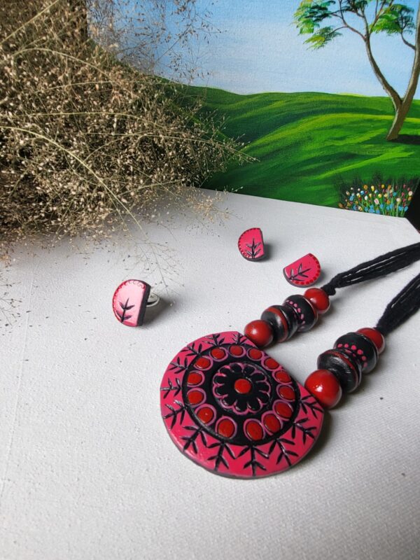 Clay Jewellery V17