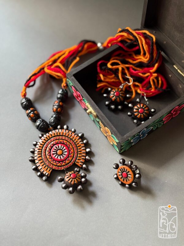Clay Jewellery V35 Orange