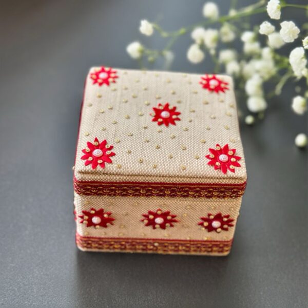Jute Jewellery Box V4 White2
