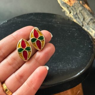 Metal Earring V9