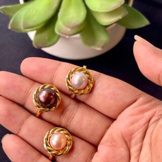 Pearl Finger Ring V19