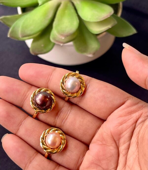 Pearl Finger Ring V19