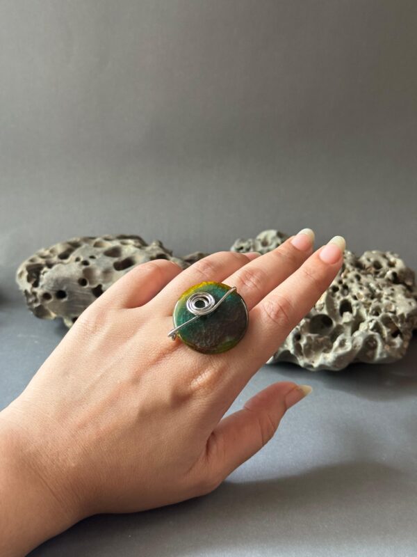 Stone Finger Ring V15