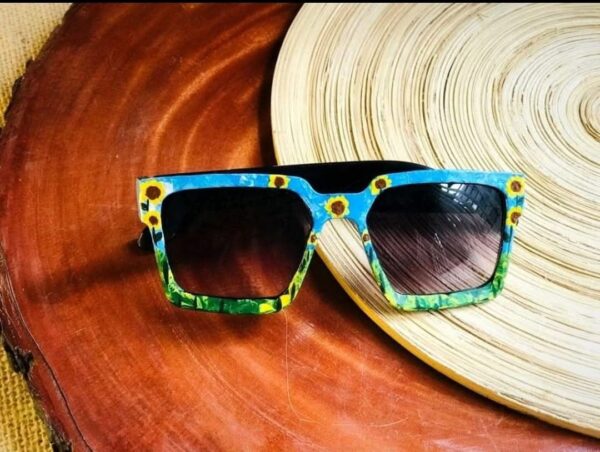 Sunglass V3