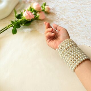 Long Pearl Bracelet V1