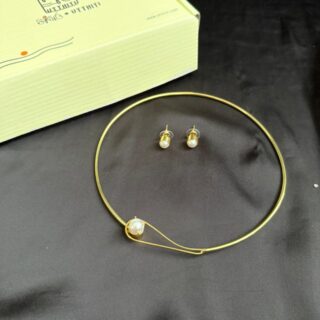 Minimal Golden Choker V1