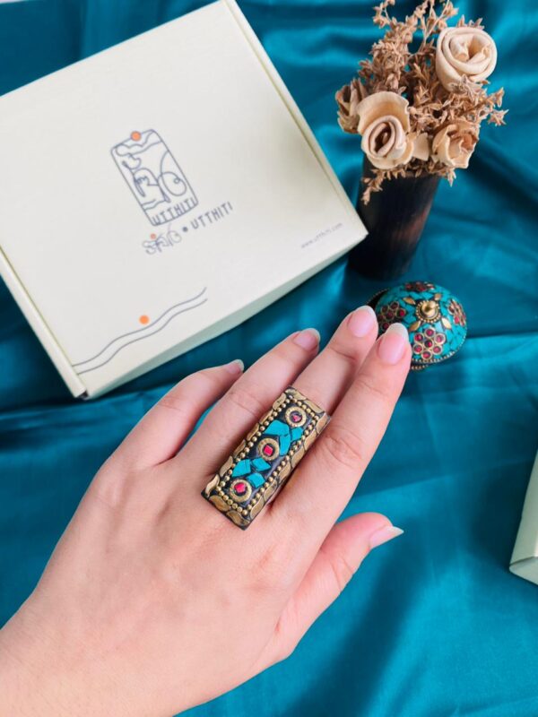 Nepali Finger Ring V4