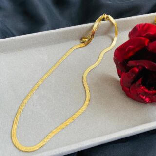 Sleekline Necklace