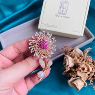 Stone Brooch V1