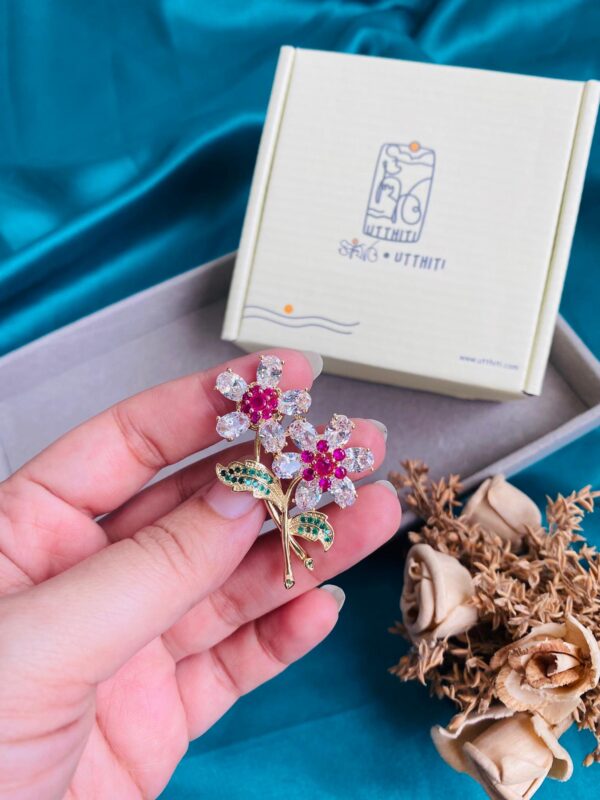 Stone Brooch V6