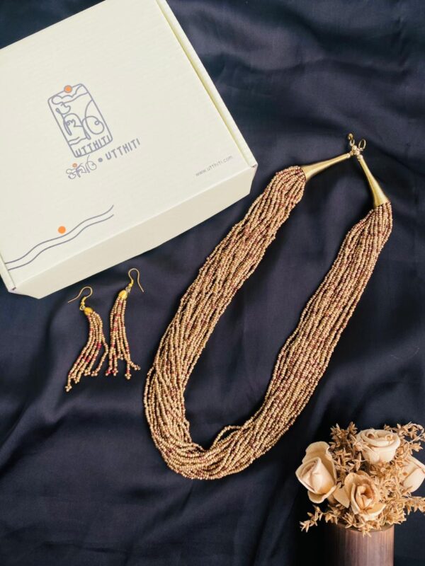 Tribal Neckpiece V1