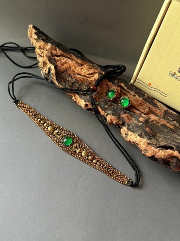 Antique Brass Choker Set V1