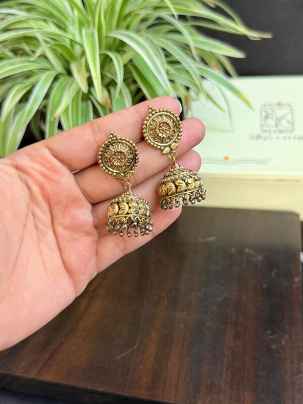 Antique gold temple jhumka V4