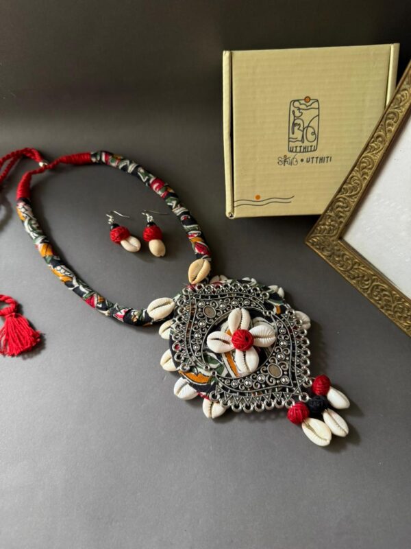 Bohemian Cowri Set 2