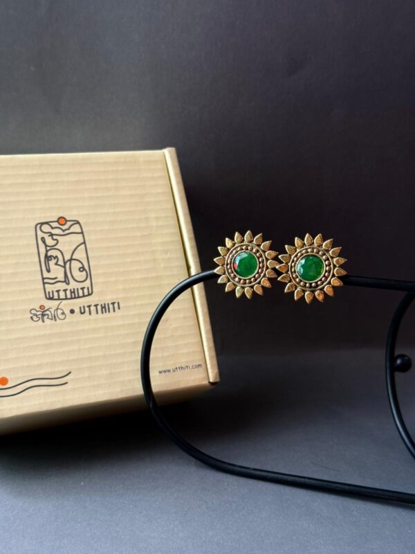 Golden Sunflower Studs 1.1