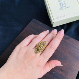 Antique Gold Ring V1