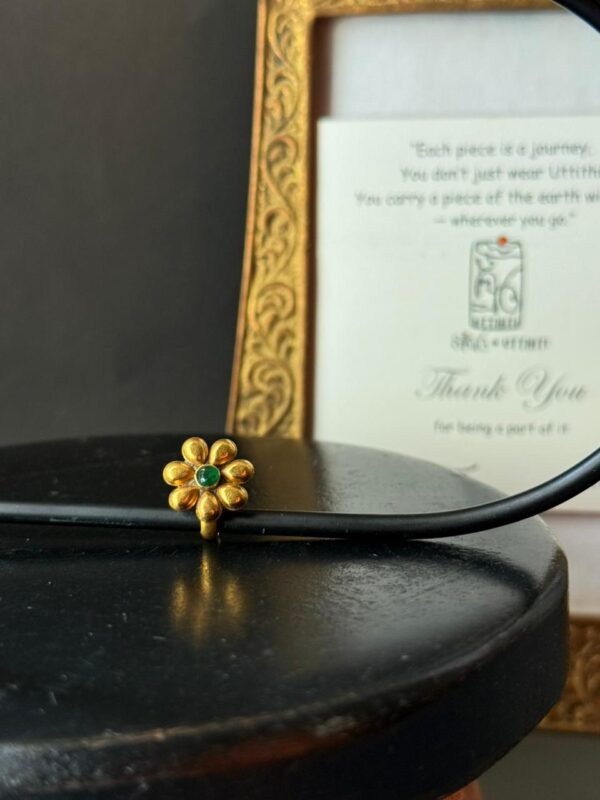 Green Stone Floral Nath V1