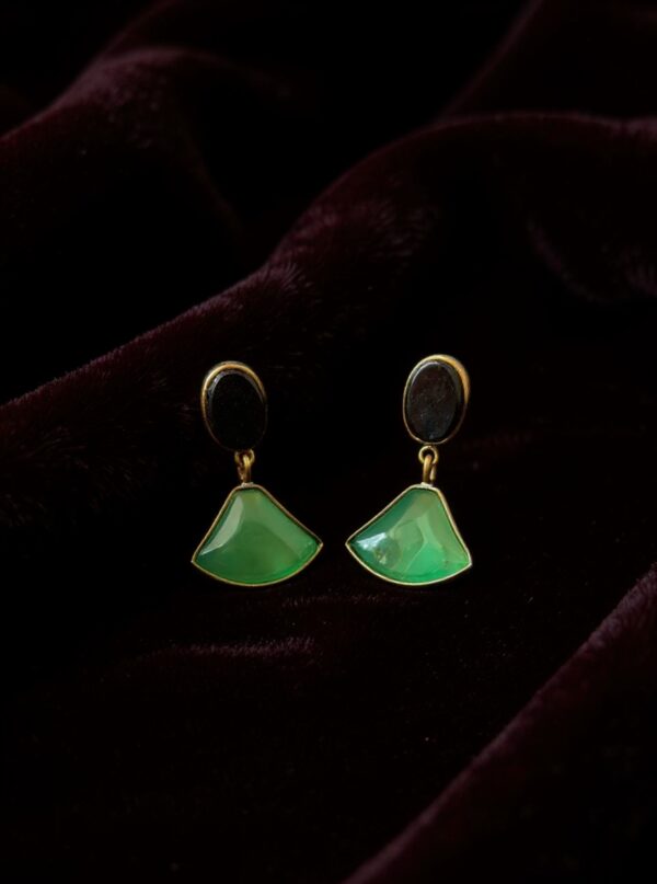 Black & Green Glass Stone Geometric Earring - Image 2