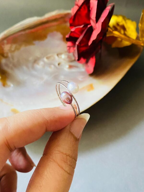 Infinity Loop Pearl Ring V1