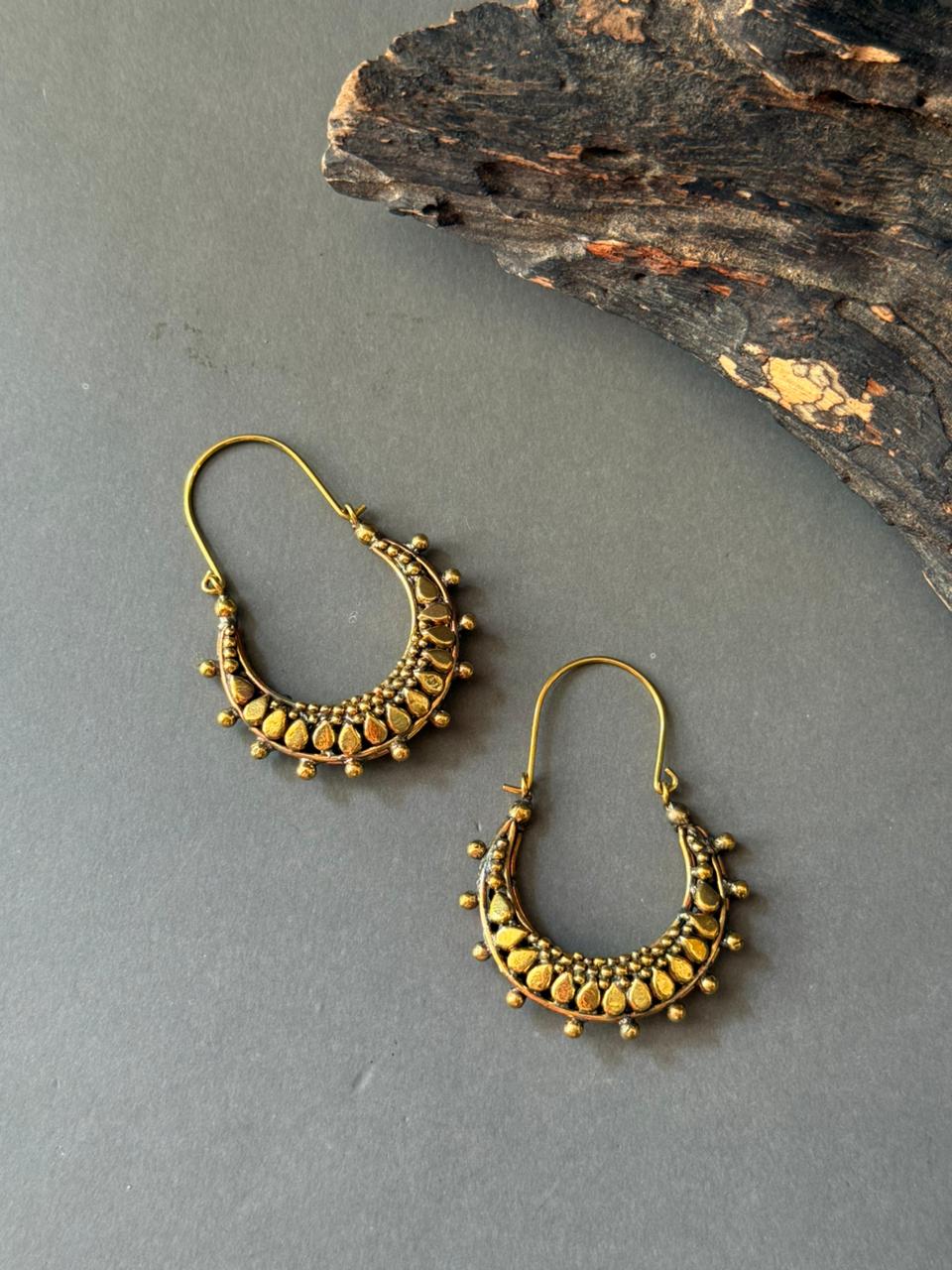 Makri Earring V17