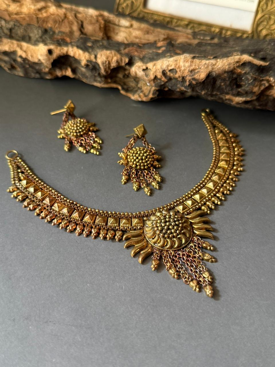 Temple Jewellery Choker Set V2