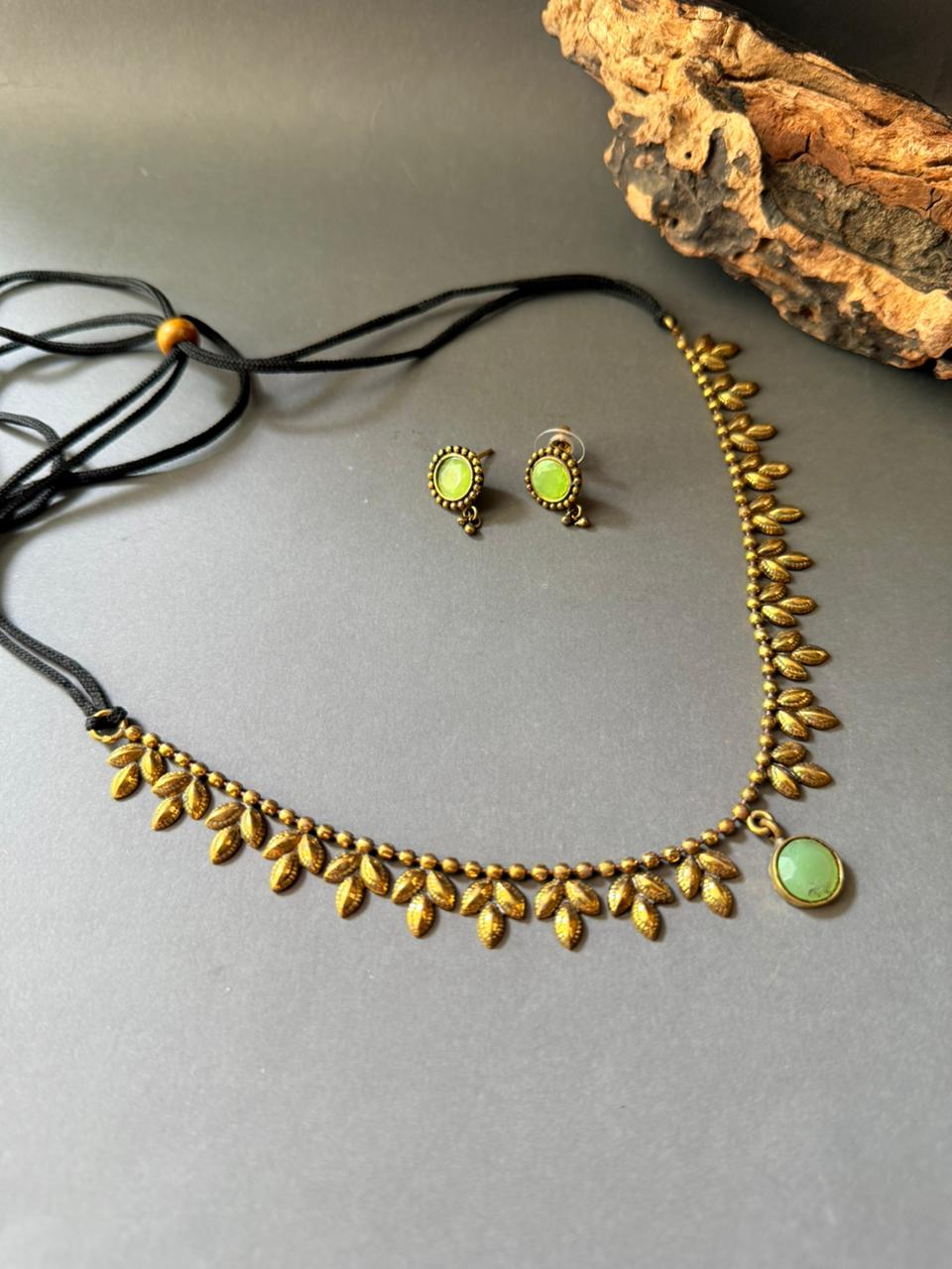 Vine Drop Jewelry Set V1