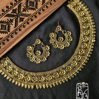 Antique Gold Temple Floral Set