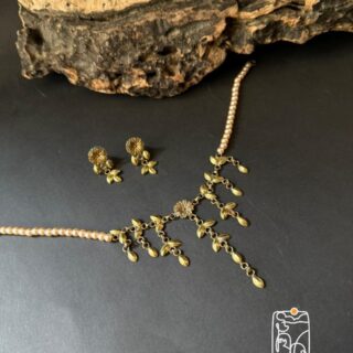 Antique Gold Floral Necklace