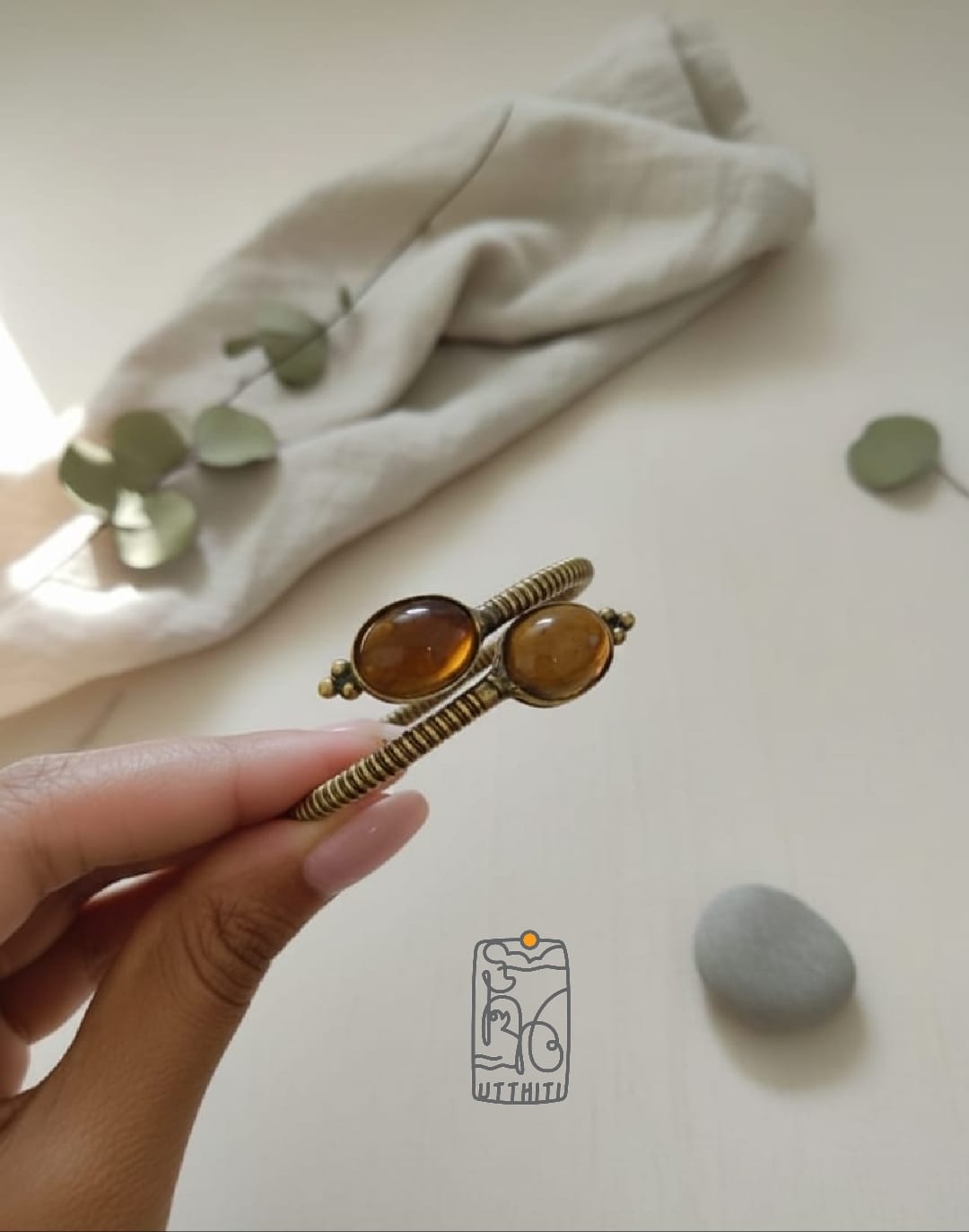 Antique Spiral Stone Bracelet V2