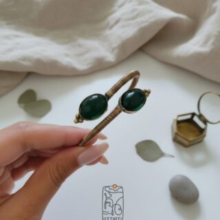 Antique Spiral Stone Bracelet V3