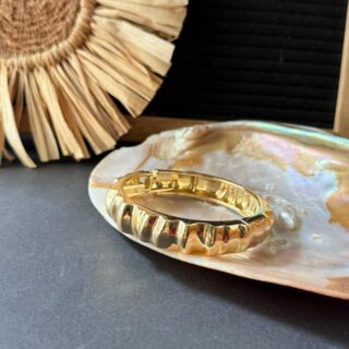 Golden Metal Bracelet V6