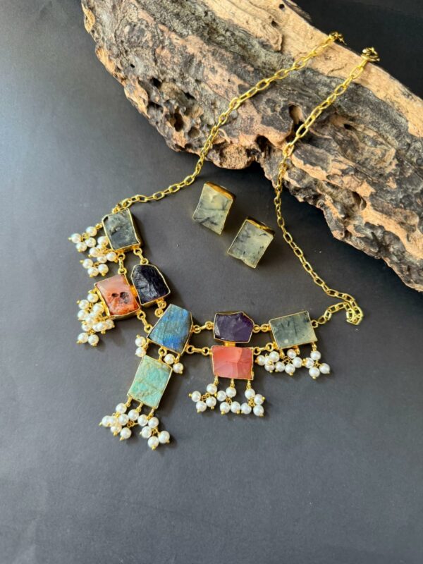 Natural Uncut Stone Necklace V10