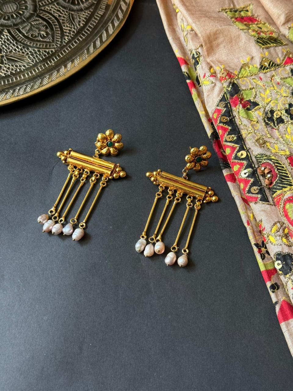 Floral Pearl Drops