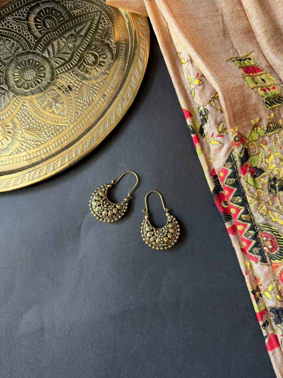 Makri Earring V21
