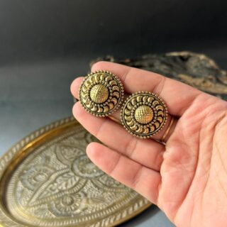 Antique Heritage Round Stud Earrings
