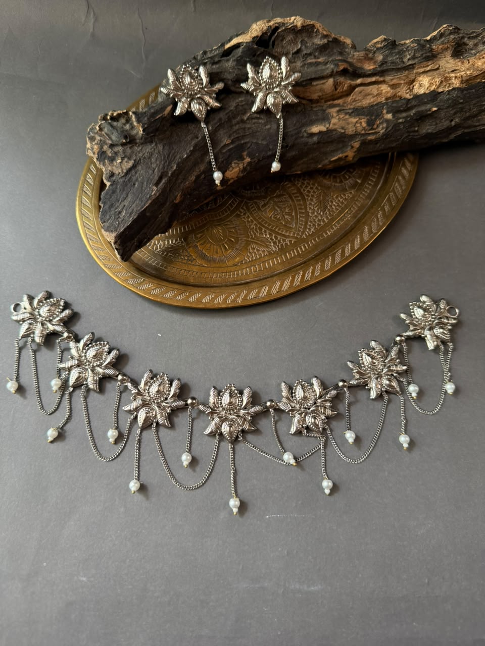 Lotus Pearl Necklace
