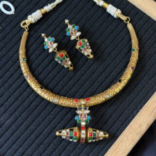 Antique Heritage Necklace Set