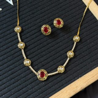 Elegant Heritage Necklace Set