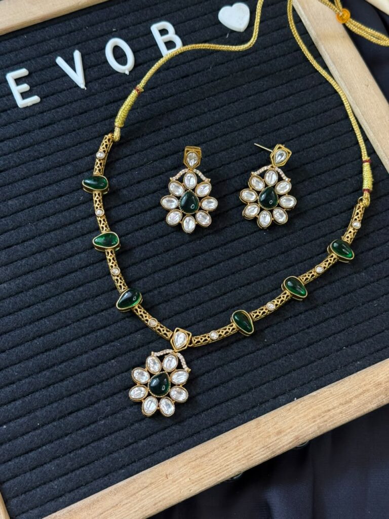 Royal Kundan Necklace Set V2