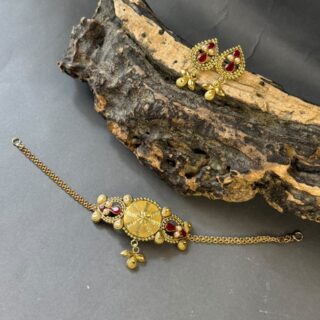 Vintage Etched Medallion Choker Set