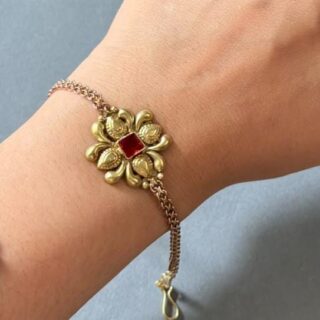 Vintage Floral Bracelet